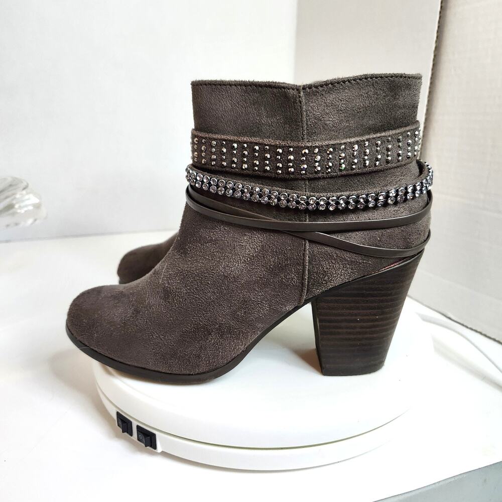Bongo Brown Suede Ankle Boots Booties Size 7M Rhinestones and Studs Sexy